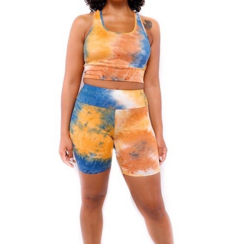 Two piece set